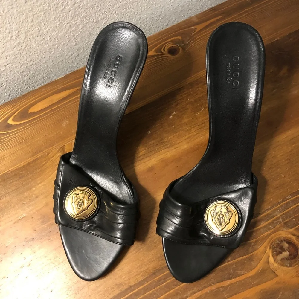 Authentic Gucci Heels - Picture 1 of 8